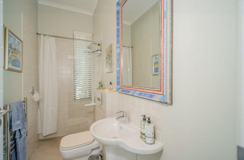 3 Bedroom Property for Sale in Lake Michelle Western Cape